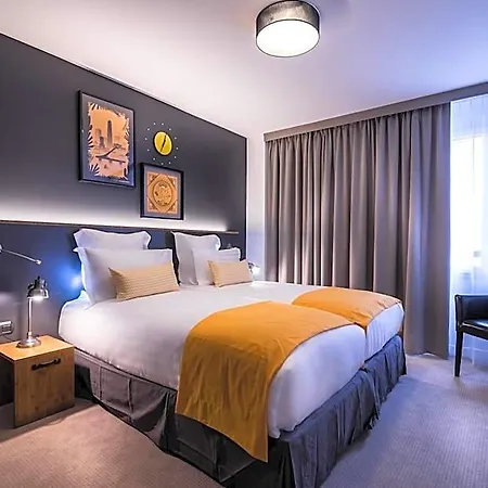 Western Suitcase La Defense 4*